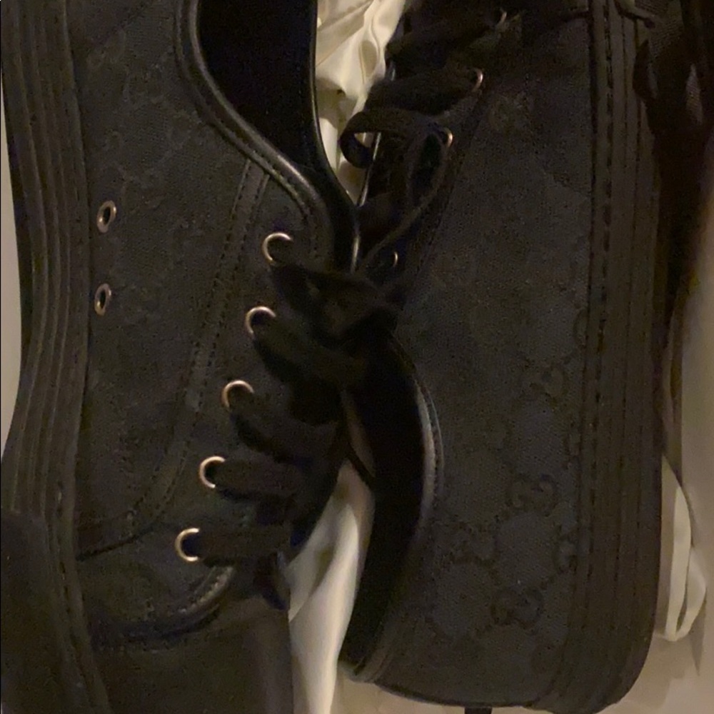Gucci shoes